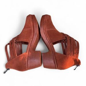 Antelope Amelia Leather Razorcut Woven Shoes
